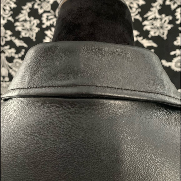 🦇 Vintage 90’s Leather Jacket 🦇 - Picture 6 of 12